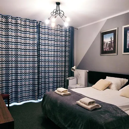 Airport Comfy Homestay
